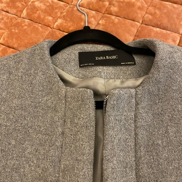 ZARA Wool Blend Long Vest Coat with Zipper - Picture 4 of 11